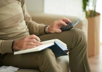 Aposentadoria: saiba como benefício é concedido aos trabalhadores da cidade e do campo após a reforma