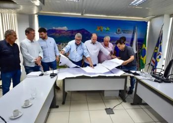 Coluna MG | 24 de abril de 2023
