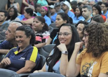 Univale celebra Dia do Trabalhador com palestra sobre coragem