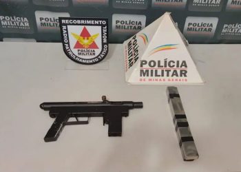 PM aborda casal e apreende submetralhadora na saída da Estação Ferroviária
