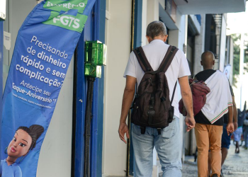 Milhões de brasileiros têm dificuldades de pagar suas dívidas