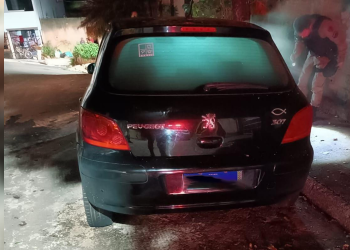 Polícia investiga possível ação criminosa em incêndio de veículo no bairro Parque Fraternidade