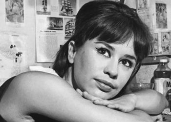 Astrud Gilberto, a voz de ‘Garota de Ipanema’ em inglês, morre aos 83 anos