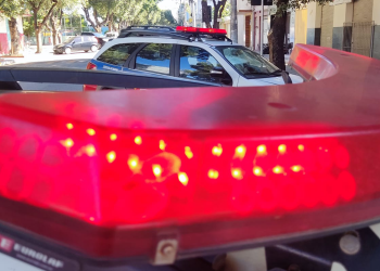 Estudante é agredido com golpes de canivete na saída de escola em Valadares