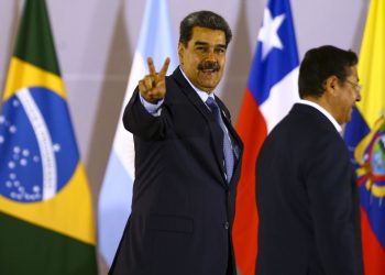 Jornalistas são agredidos por seguranças durante cúpula sul-americana