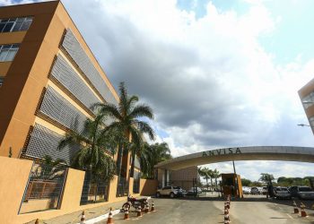 Justiça mantém proibição de equipamentos de bronzeamento artificial