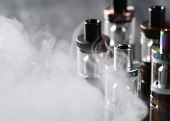 Autoridades apreendem cigarros eletrônicos com adolescentes em Valadares