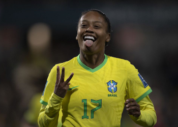 Com show de Ary Borges, Brasil faz 4 a 0 no Panamá em estreia na Copa