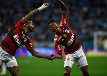 Copa do Brasil: Flamengo bate Grêmio em Porto Alegre e fica perto da final