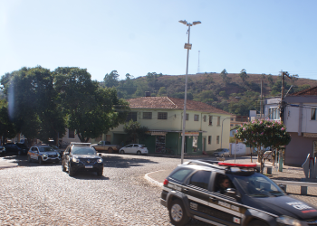 Polícia Civil prende suspeitos de roubar posto de combustíveis no Leste de Minas