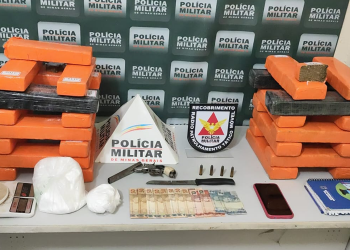 PM apreende mais de 25 kg de drogas no Vila Rica; três são presos