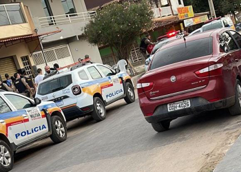 Quatro pessoas são presas após acidente em disputa de racha na Avenida JK