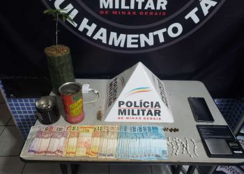 Jovem é preso após dizer à PM que ‘prefere vender drogas porque trabalhar não dá dinheiro’