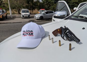 Homem é preso por porte ilegal de arma na BR-259