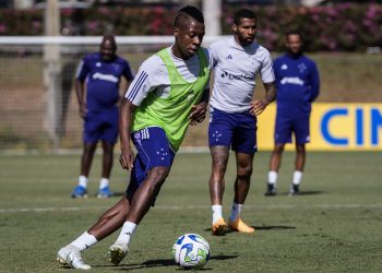 Cruzeiro encara o Vasco, neste sábado, em busca de mais um resultado positivo fora de casa