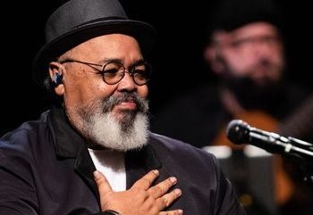 Após diagnóstico, cantor Jorge Aragão inicia tratamento contra câncer