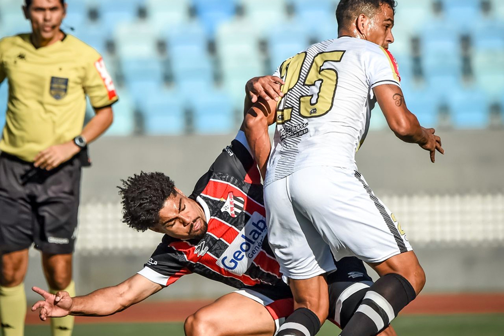 Democrata-GV e Anápolis empatam em jogo de ida da segunda fase da