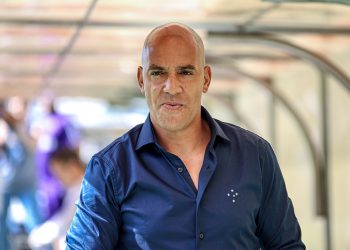 Após jejum de vitórias, Cruzeiro anuncia a demissão do técnico Pepa