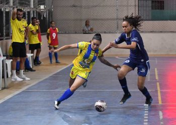 Equipe feminina valadarense é grande campeã da Taça Valadares de Futsal