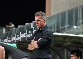 Caiu: Vagner Mancini não é mais o técnico do América