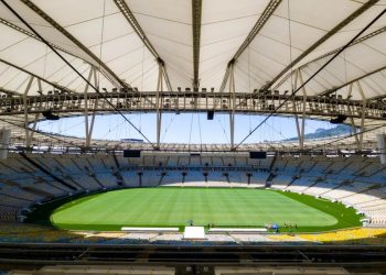 Justiça aceita recurso e Vasco jogará no Maracanã contra o Galo