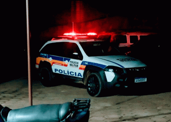 Polícia prende seis pessoas por tráfico de drogas