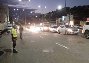 Agentes de trânsito intensificam fiscalização