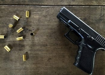 Senado aprova teste toxicológico para posse e porte de arma