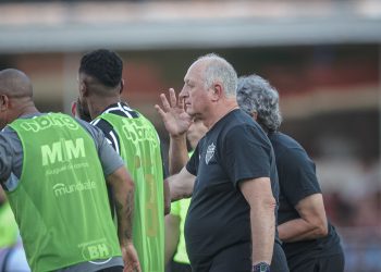 Felipão elogia dedicação do Atlético na vitória contra o São Paulo