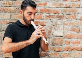 Inscrições abertas para cursos gratuitos de flauta e canto