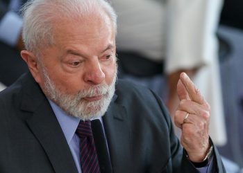 Lula diz que PAC é oportunidade de investimento para países do Brics