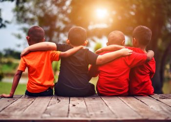 Onde estão nossos amigos de infância?