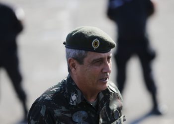 Polícia Federal investiga fraude na compra de coletes balísticos