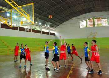 Equipes de basquete começam a disputar os JEV 2023