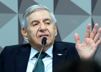 General Augusto Heleno durante depoimento a CPMI do golpe. FOTO: Lula Marques/ Agência Brasil