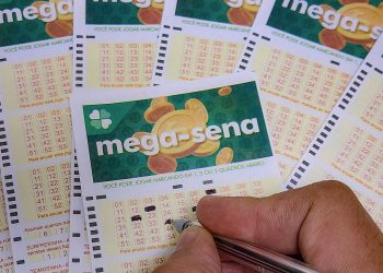 Mega-Sena acumulada pode pagar prêmio de R$ 48 milhões