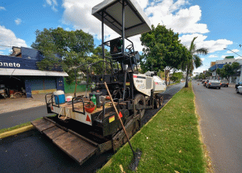 Obras na Avenida JK revitalizam faixas de pedestres e ciclovia
