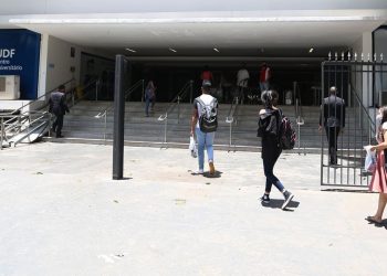 Câmara aprova parcelamentos de dívidas do Fies