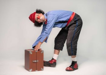 Espetáculo “In Concertina” do Palhaço Ritalino chega a Valadares