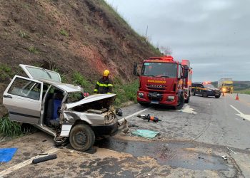 Acidente na BR-116 deixa dois mortos e dois feridos