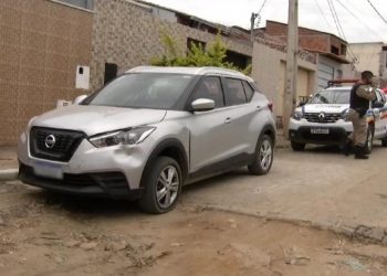 Carro furtado em BH é encontrado em Valadares