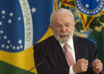 O presidente da República, Luiz Inácio Lula da Silva, participa do lançamento das Seleções do Novo PAC, que abrange a abertura de editais para a seleção de outros projetos prioritários de estados e municípios em diversas áreas. FOTO: Marcelo Camargo/Agência Brasil