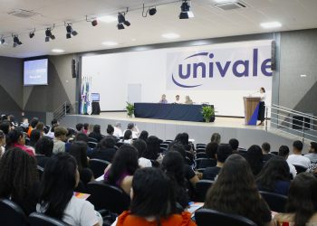 Simpósio da Univale discute diálogo entre ciência e sociedade