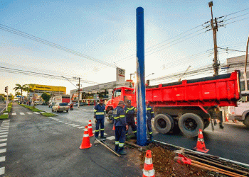 Câmeras de monitoramento começam a ser instaladas na Avenida JK
