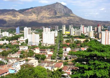 Historiador apresenta diagnóstico socioeconômico de Valadares