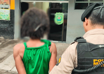 Polícia prende mulher suspeita de tentar furtar carneiro