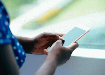 Por telefone, Bombeiros auxiliam no salvamento de bebê que se afogou em poço 