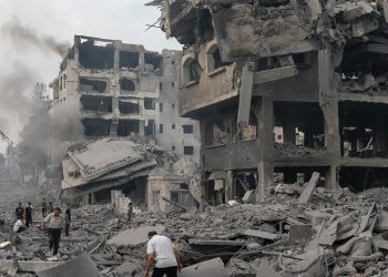 Israel bombardeia Gaza e aumenta número de mortos pela guerra