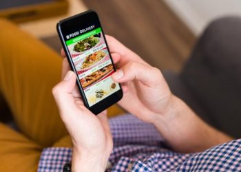 PM prende suspeito de comprar R$ 694 em lanches com ‘pix falso’