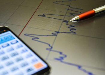 Pesquisa revela que 53% dos brasileiros acreditam em melhora econômica